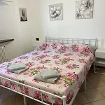 Valmaison - Your In The Historic Center *
