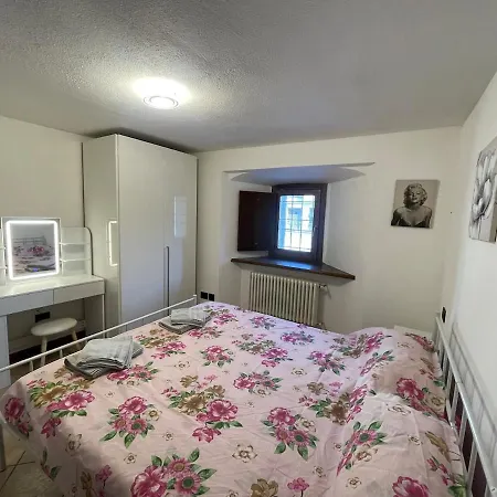 Valmaison - Your In The Historic Center Apartman Aosta