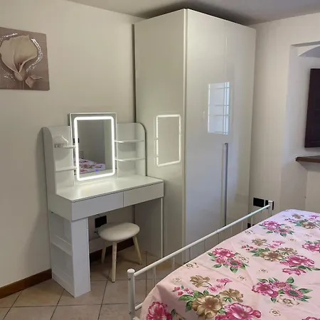 Valmaison - Your In The Historic Center Apartment Aosta