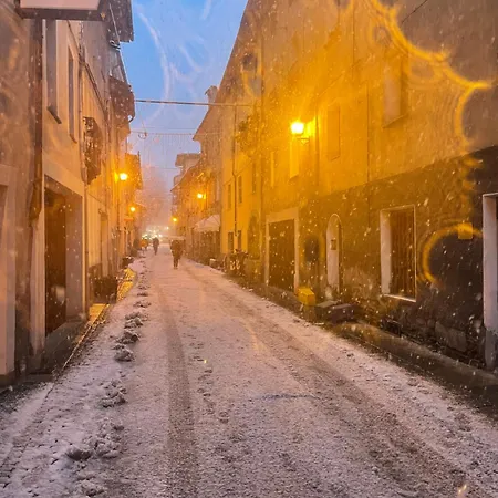 Valmaison - Your In The Historic Center أَويستا
